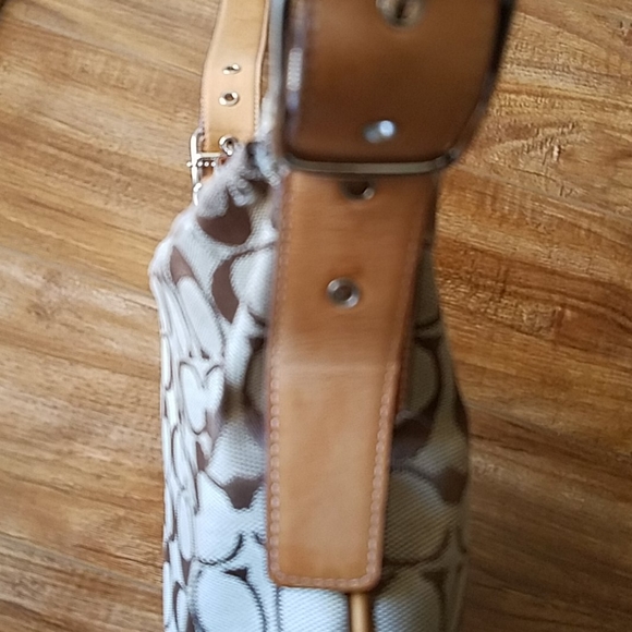 🧡Coach Crossbody bag🧡 - Picture 3 of 7